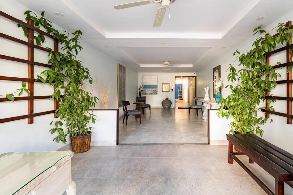 City Edge La Vie Kingston Bagian luar foto
