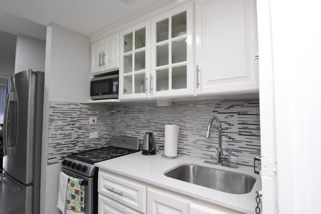 City Edge La Vie Kingston Bagian luar foto
